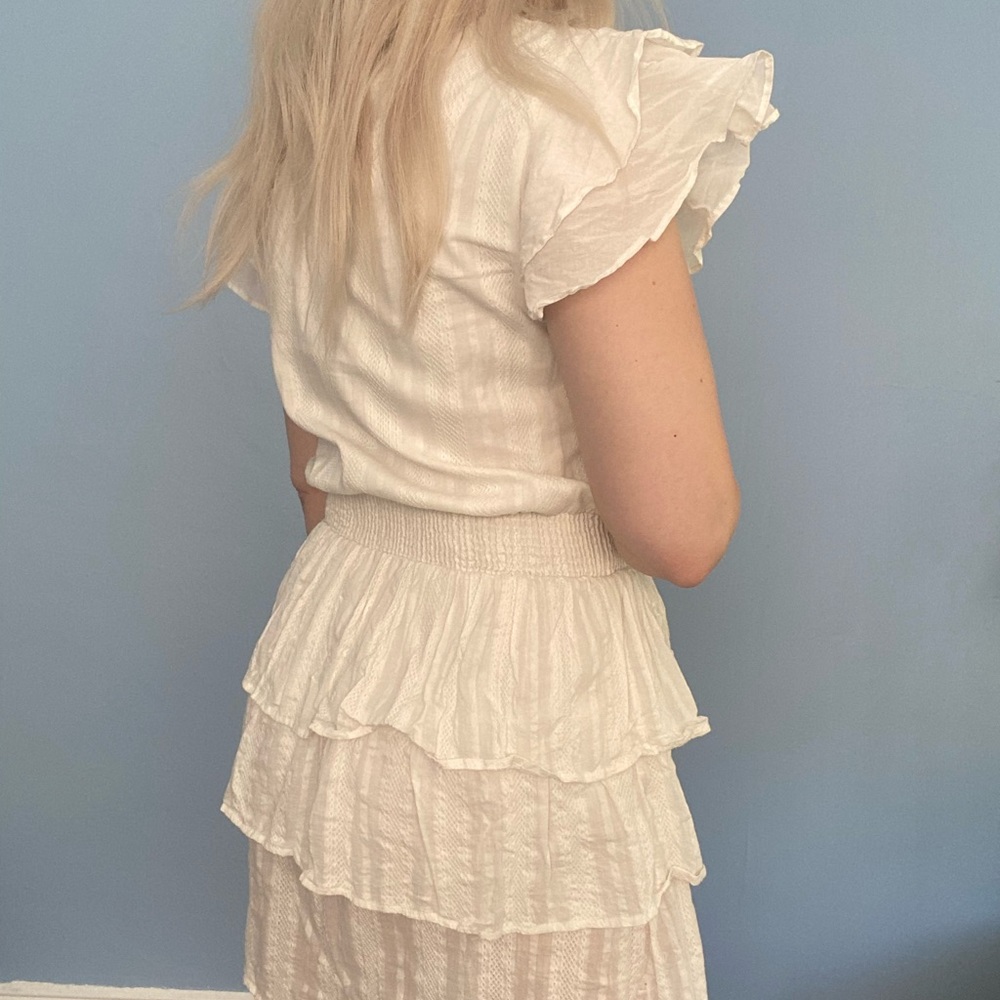 Vero Moda White Ruffled Mini Dress - Picture 6 of 6